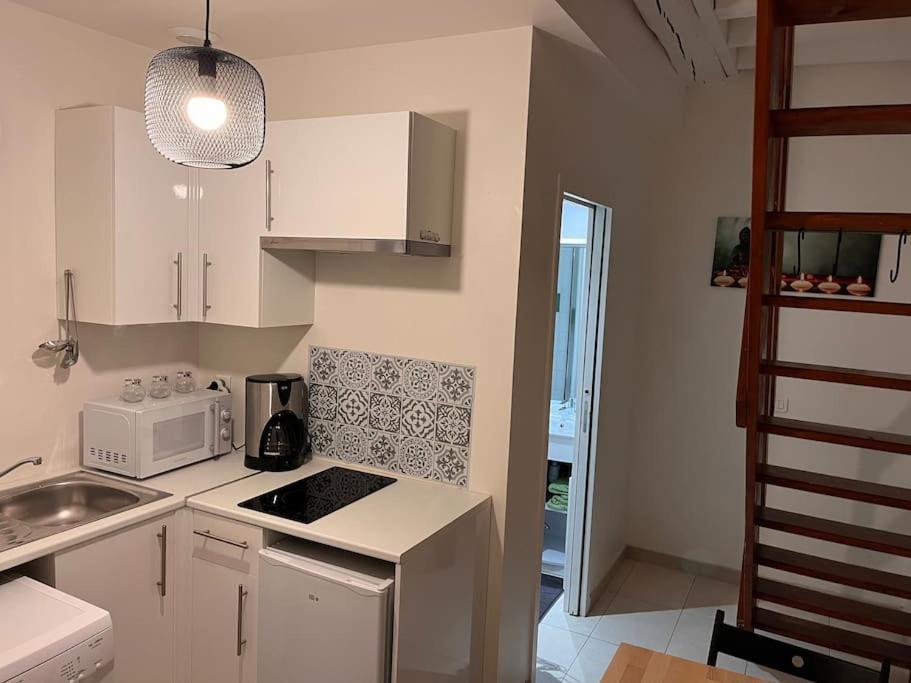 Duplex Centre-ville Au Calme Avec Parking Appartement *