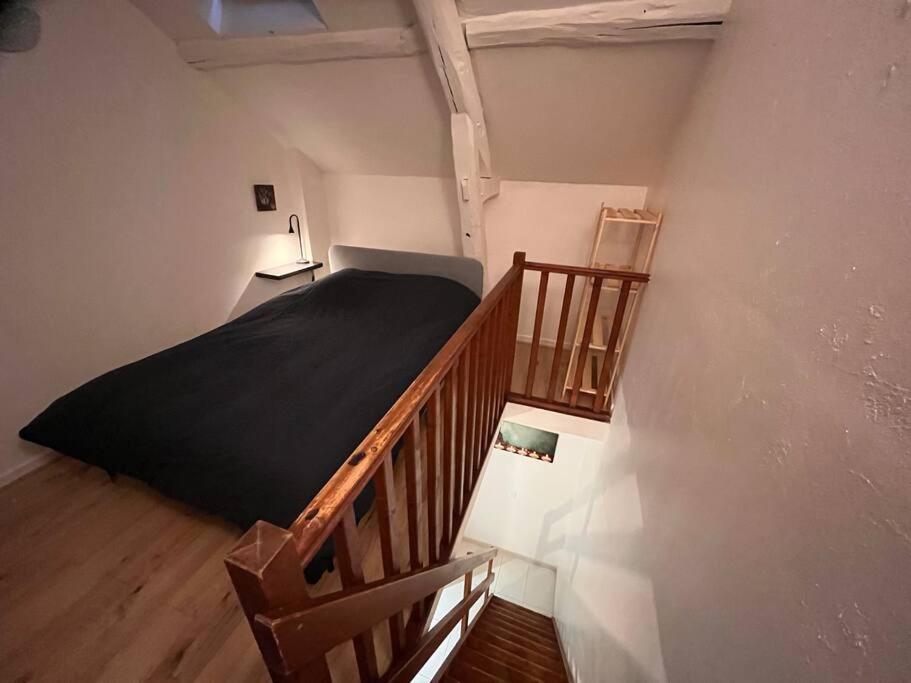Duplex Centre-ville Au Calme Avec Parking Appartement *